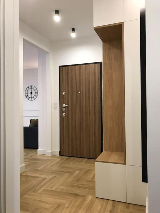 Garden Gates - Luxury Apartment In The Heart Of Gdansk Old Town Exterior foto